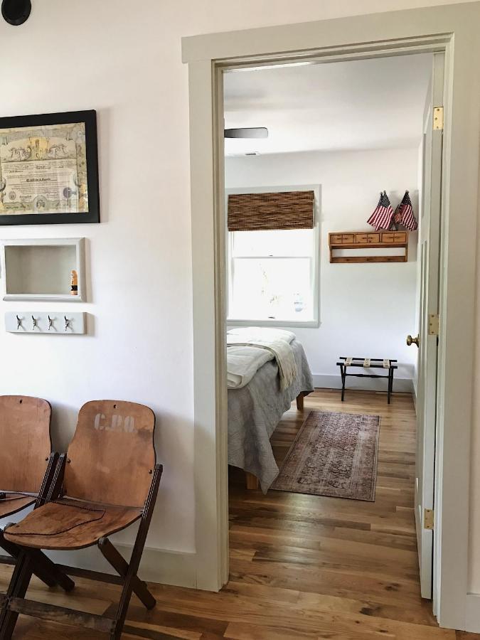 Cottage By The Sea: Pagnotto Shellback House 오크 아일랜드 외부 사진